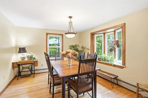 22 Erik Street Merrimack NH 03054