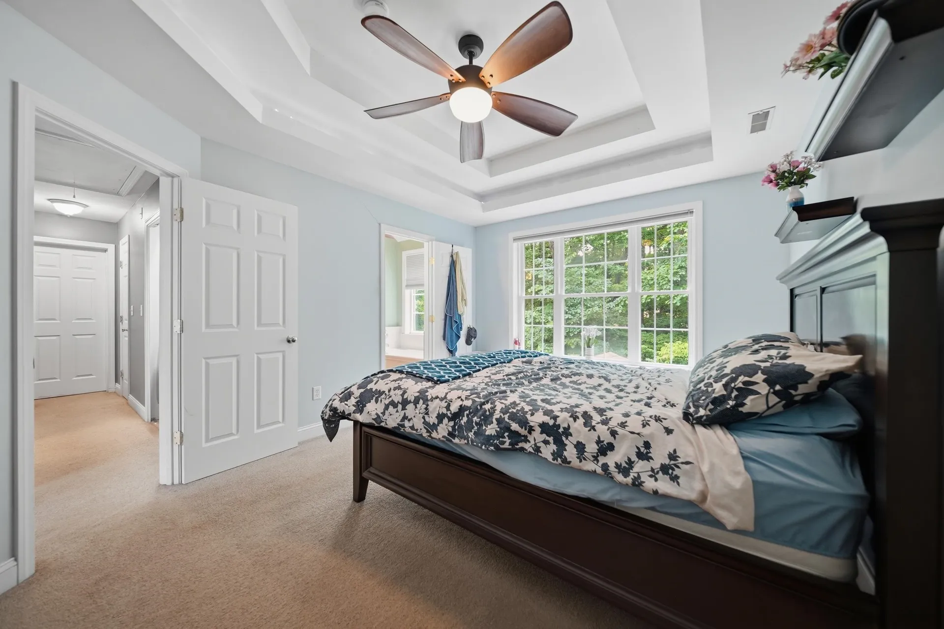 54 River Bend Way Manchester NH 03103