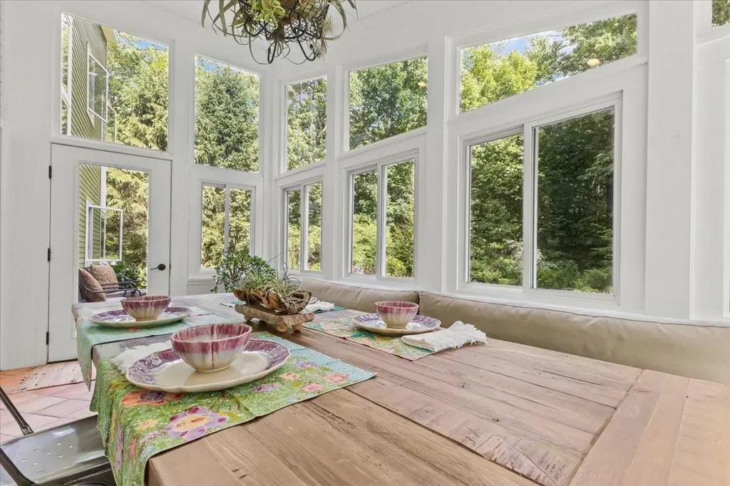 1954 Texas Hill Road Hinesburg VT 05461