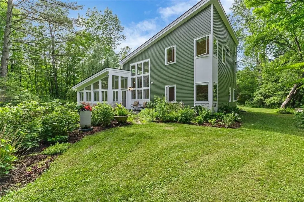 1954 Texas Hill Road Hinesburg VT 05461