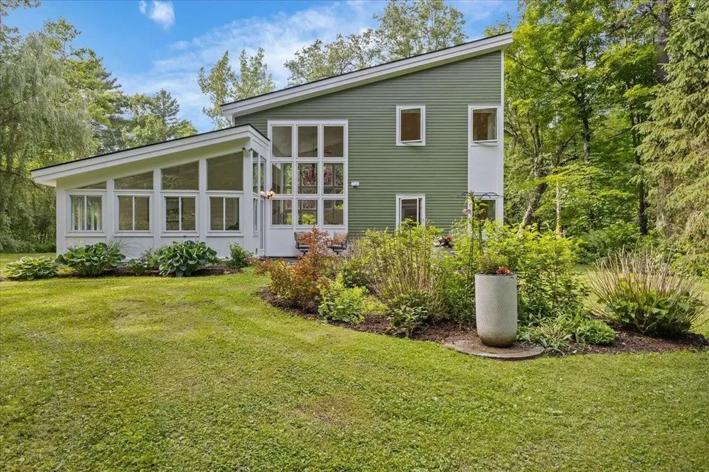 1954 Texas Hill Road Hinesburg VT 05461