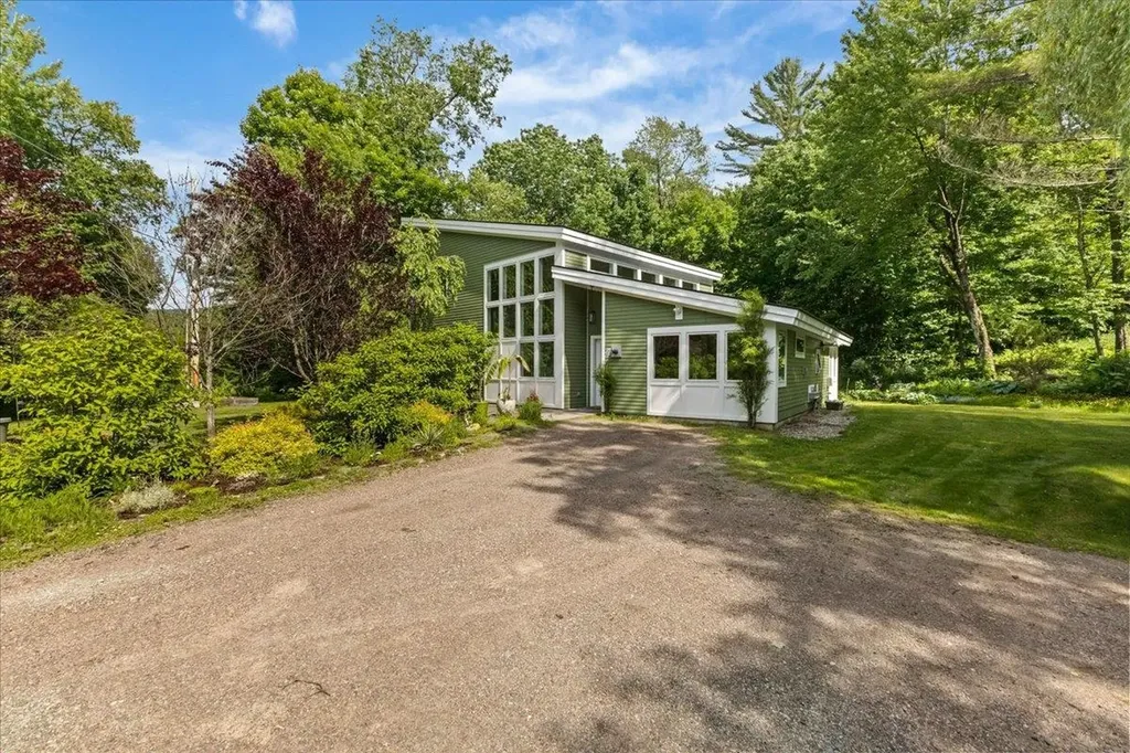1954 Texas Hill Road Hinesburg VT 05461