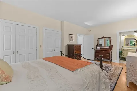 1954 Texas Hill Road Hinesburg VT 05461