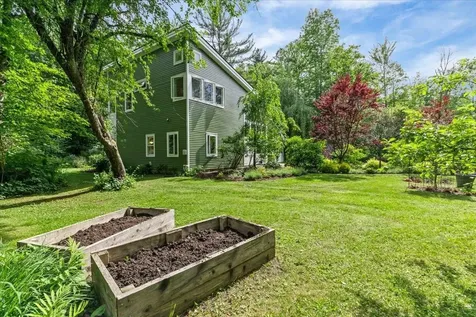 1954 Texas Hill Road Hinesburg VT 05461