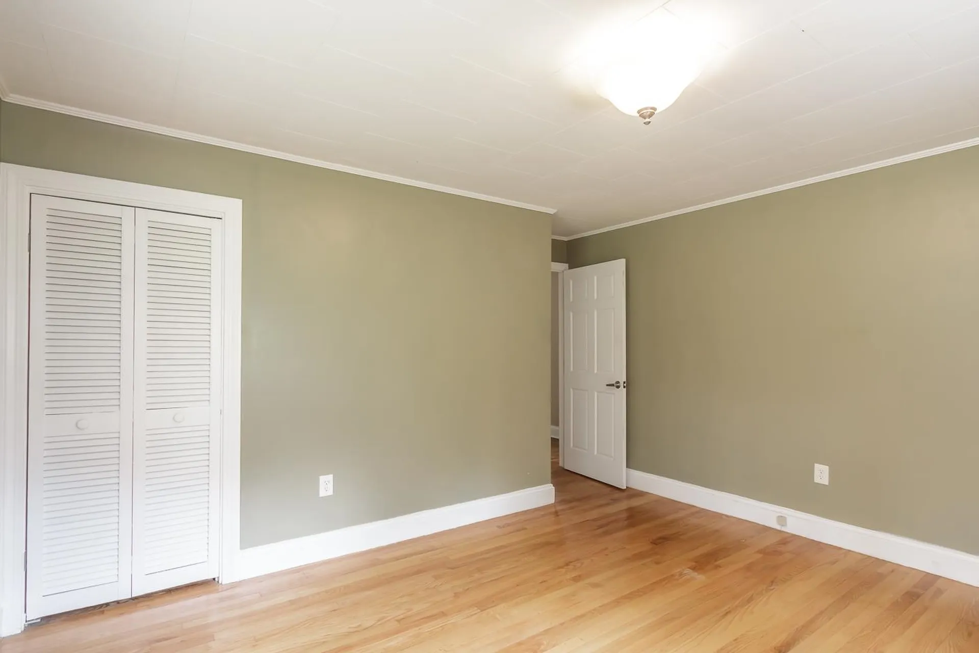 43 Bluff Street Salem NH 03079