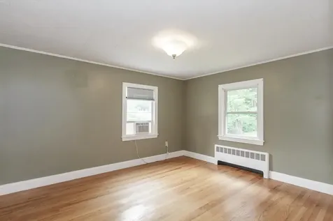 43 Bluff Street Salem NH 03079