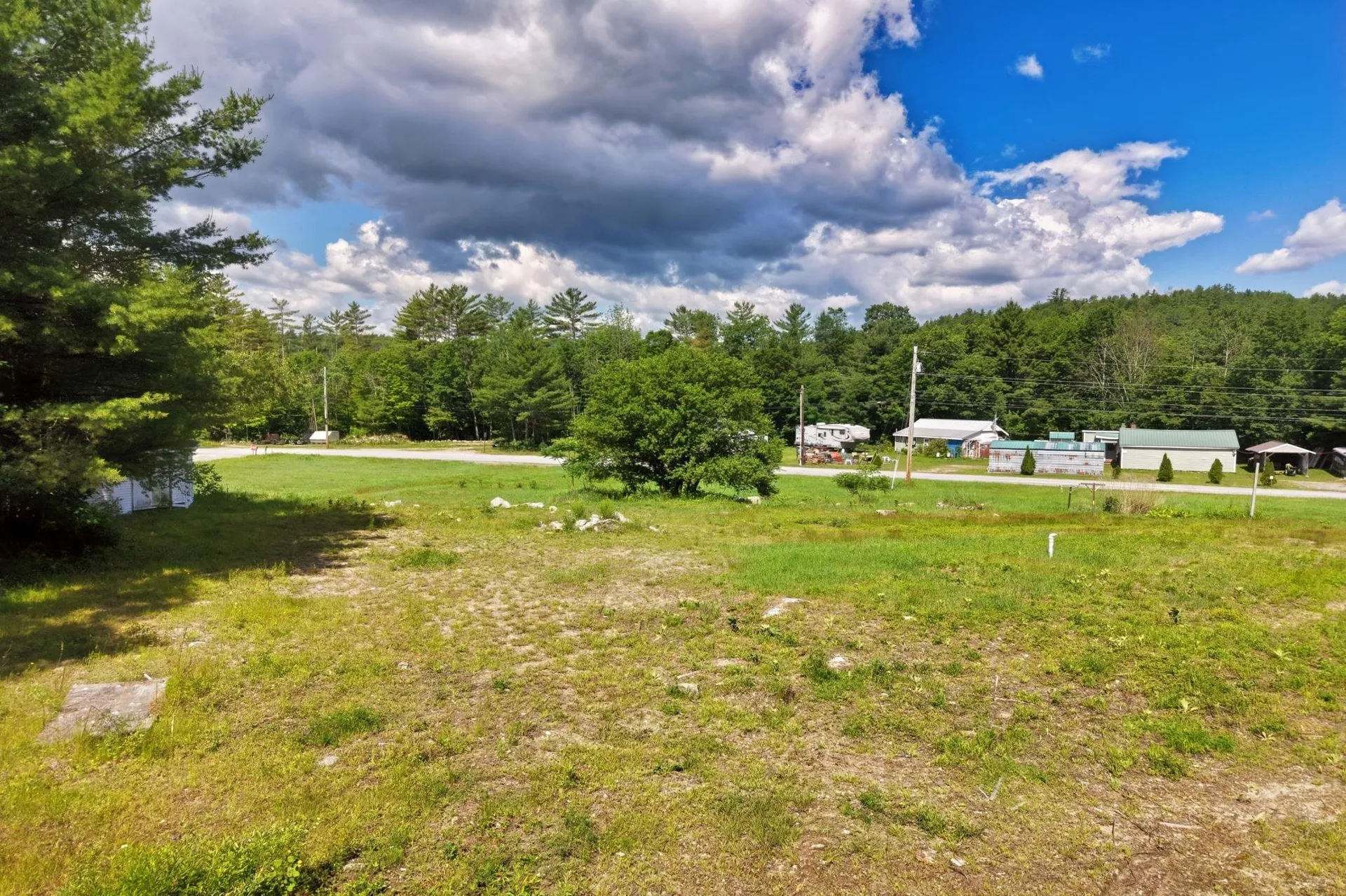 286 E Side Road Wentworth NH 03282