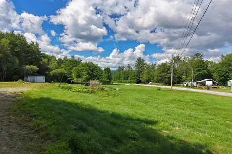 286 E Side Road Wentworth NH 03282