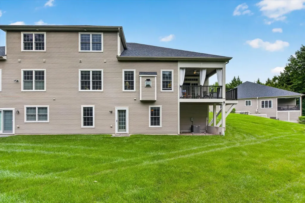 552 Michael Lane Williston VT 05495