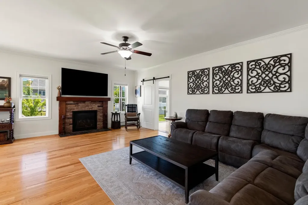 55 Over Lake Court St. Albans Town VT 05478