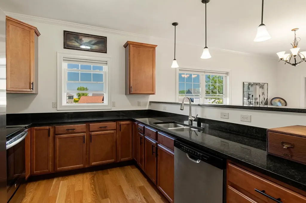 55 Over Lake Court St. Albans Town VT 05478