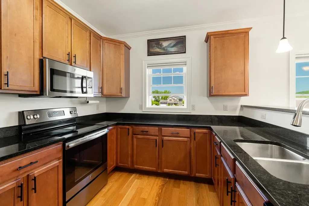 55 Over Lake Court St. Albans Town VT 05478