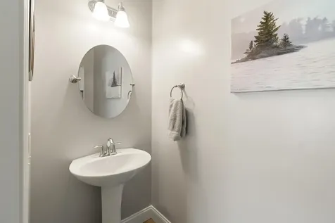 55 Over Lake Court St. Albans Town VT 05478
