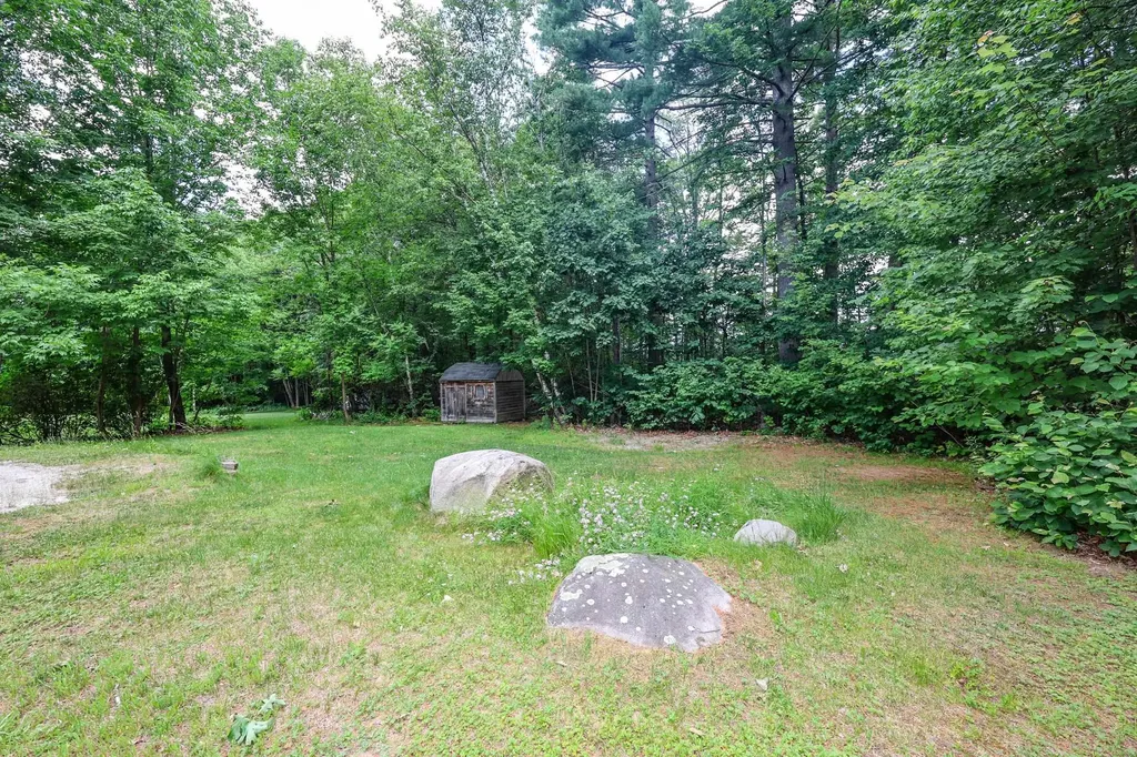 60 Farmer Road Hooksett NH 03016