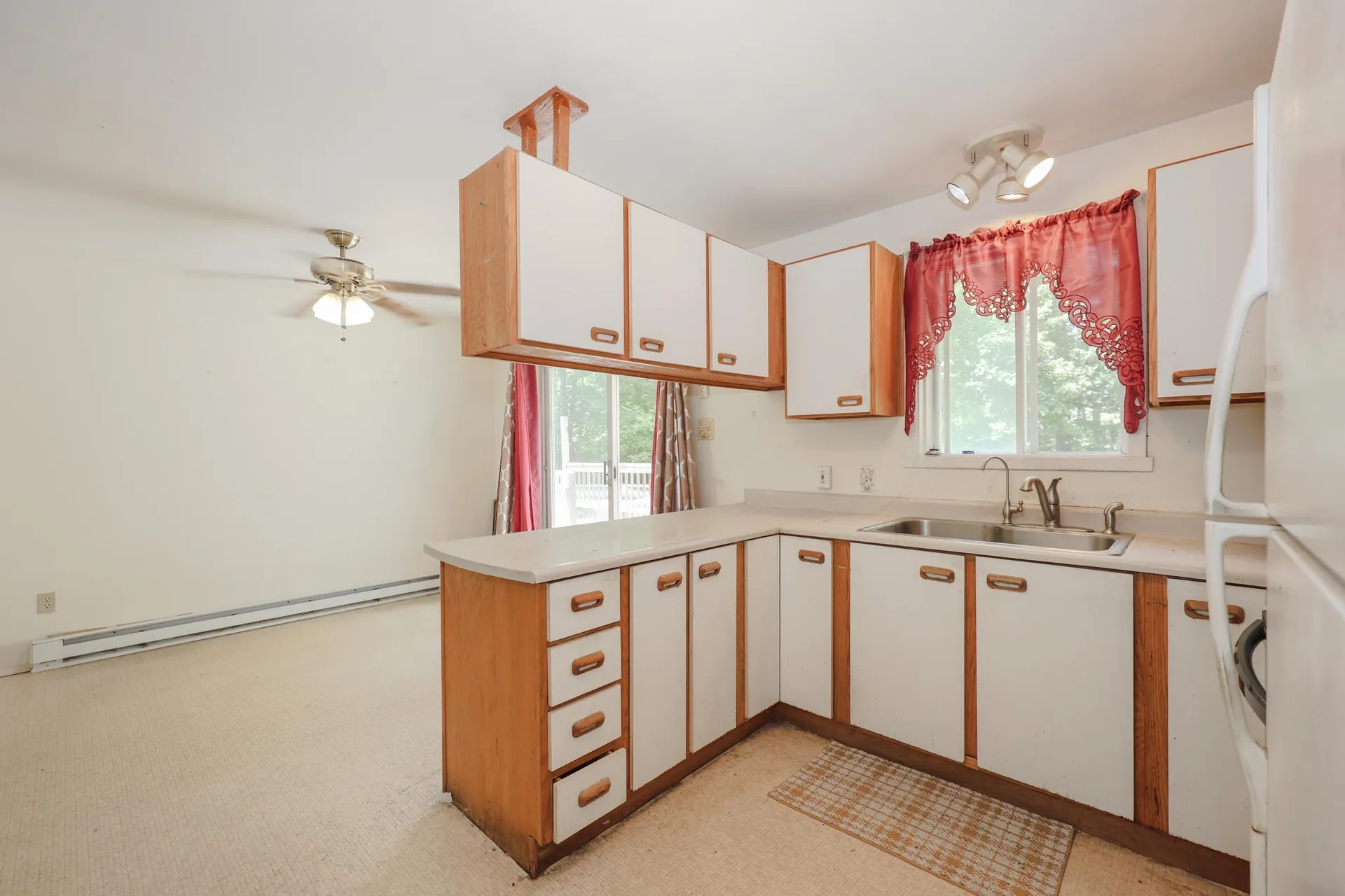 60 Farmer Road Hooksett NH 03016