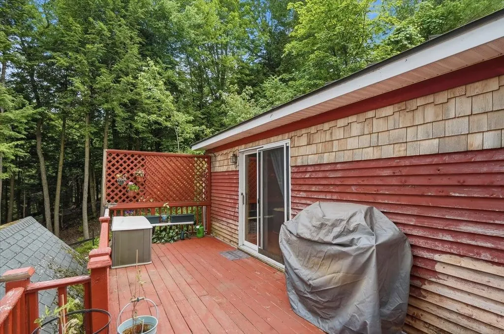 256 Mountain View Drive Leicester VT 05733
