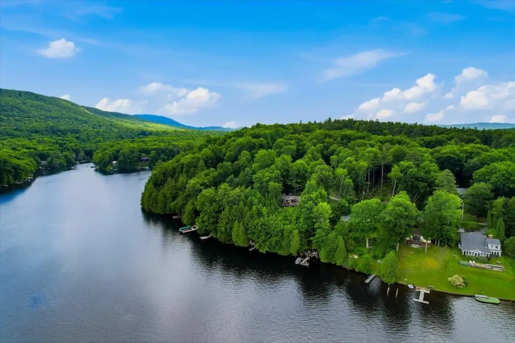 256 Mountain View Drive Leicester VT 05733