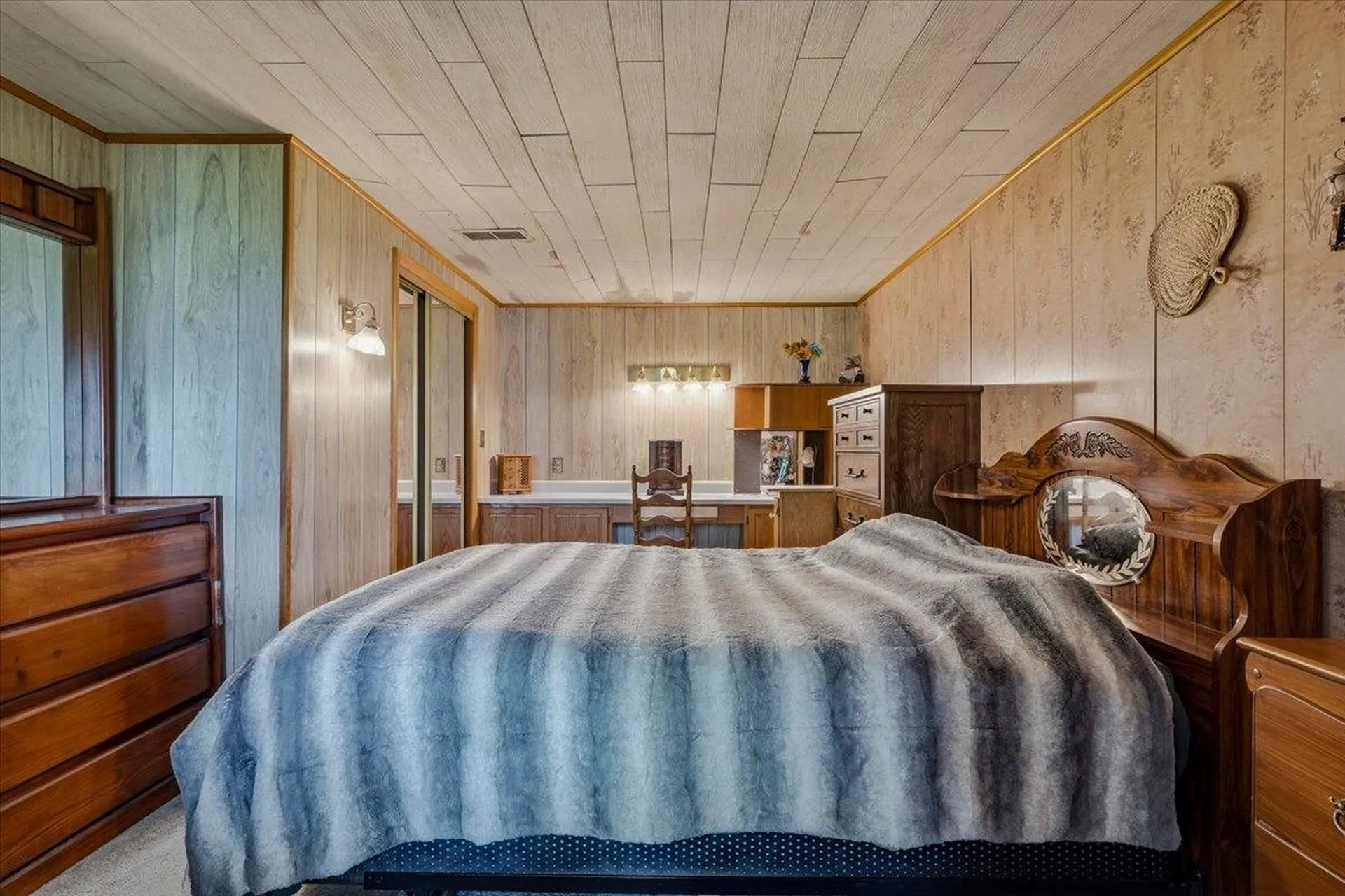 256 Mountain View Drive Leicester VT 05733