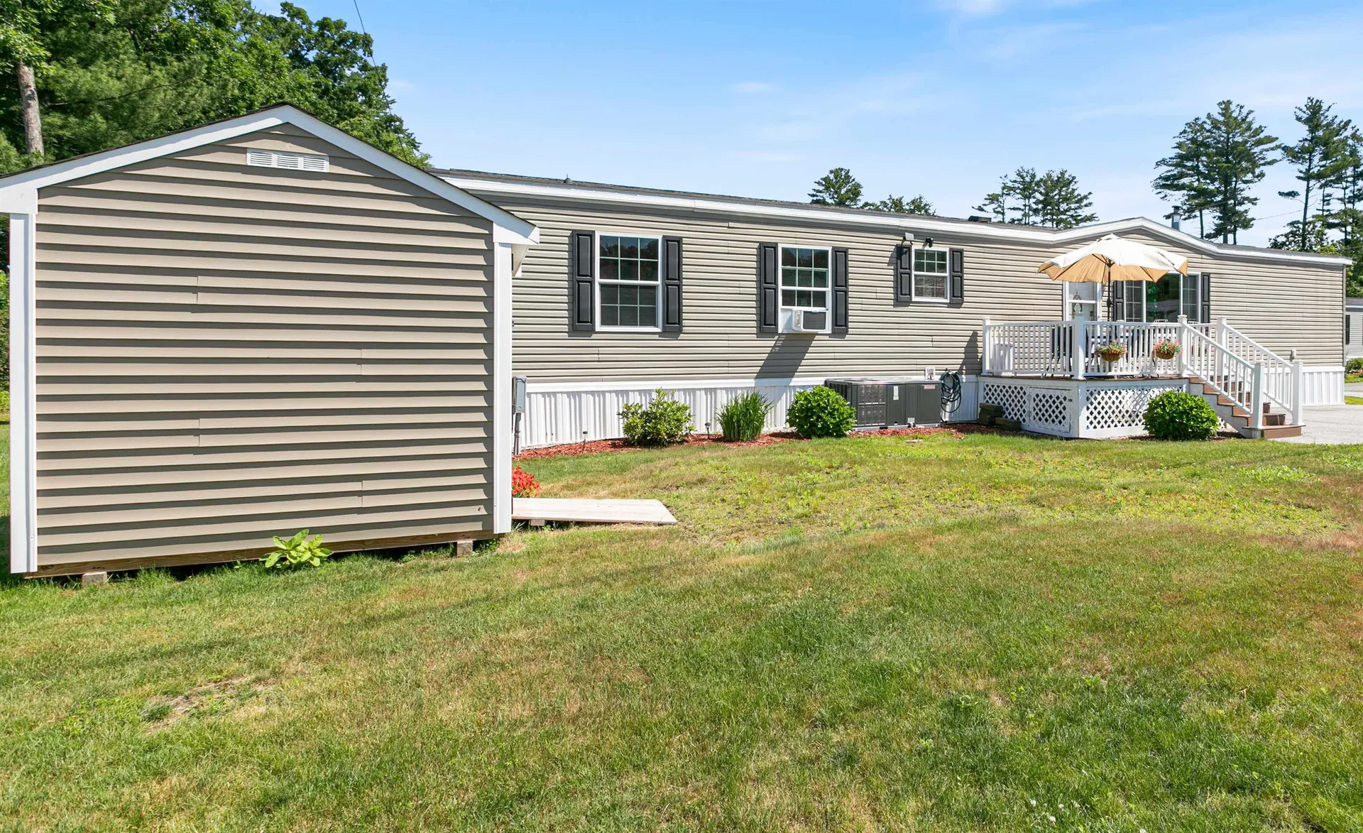 29 Lowell Road Salem NH 03079