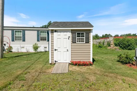 29 Lowell Road Salem NH 03079