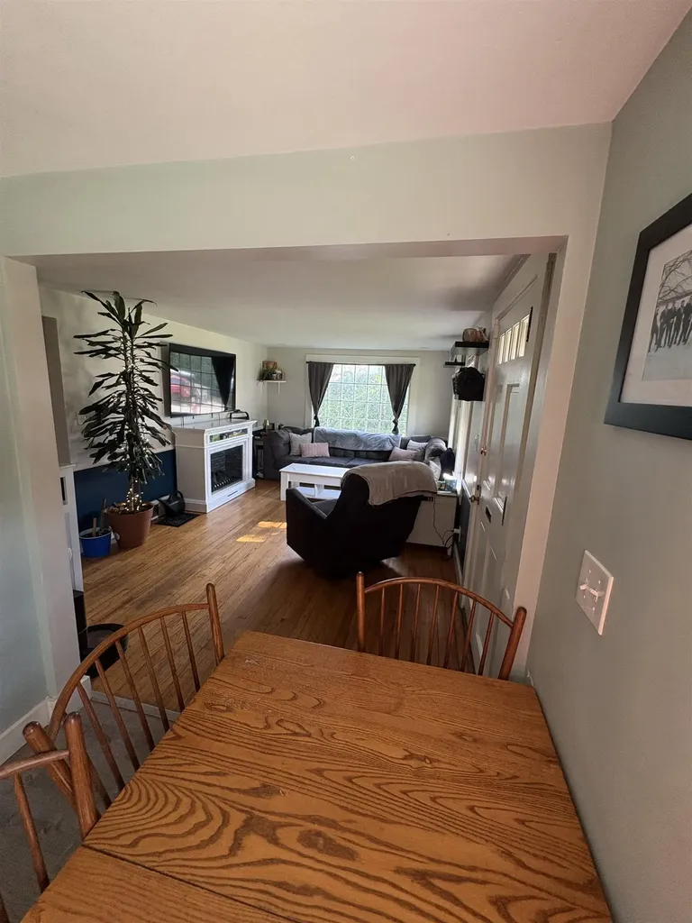 15 Hull Avenue Dover NH 03820