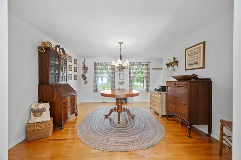 25 Melba Drive Hudson NH 03051