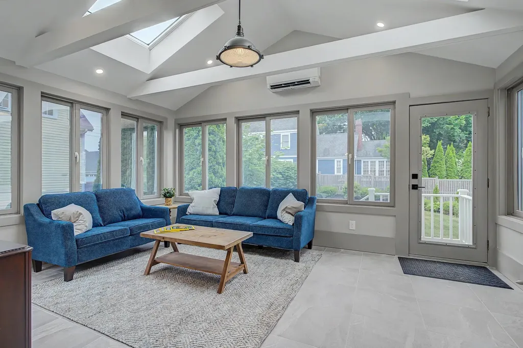 112 New Castle Avenue Portsmouth NH 03801
