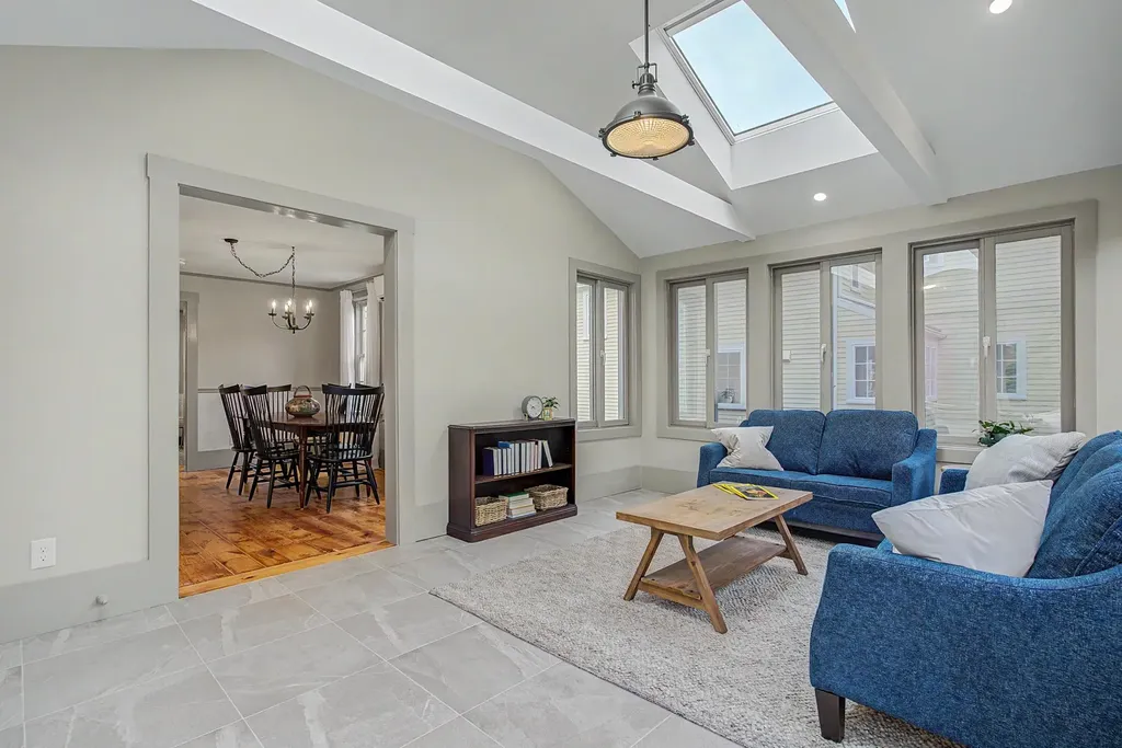 112 New Castle Avenue Portsmouth NH 03801