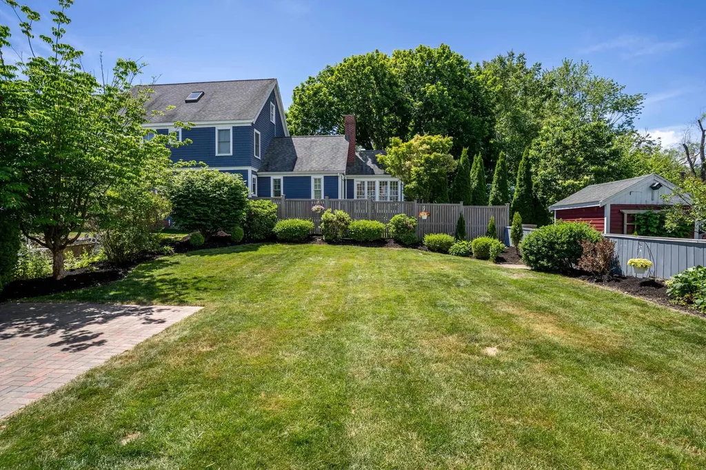 112 New Castle Avenue Portsmouth NH 03801