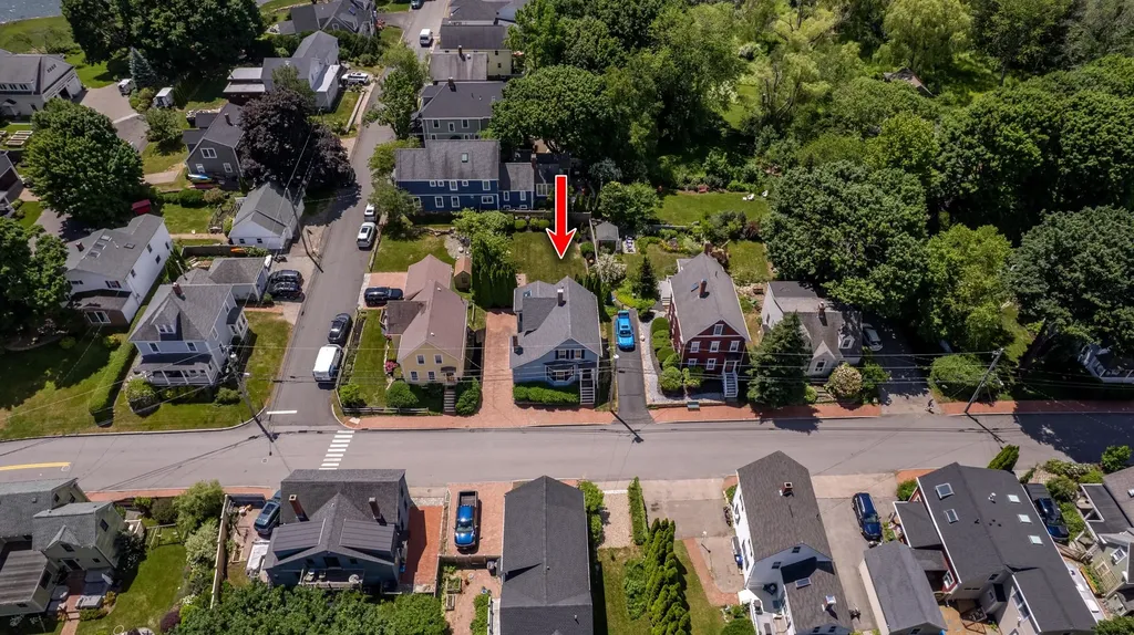 112 New Castle Avenue Portsmouth NH 03801