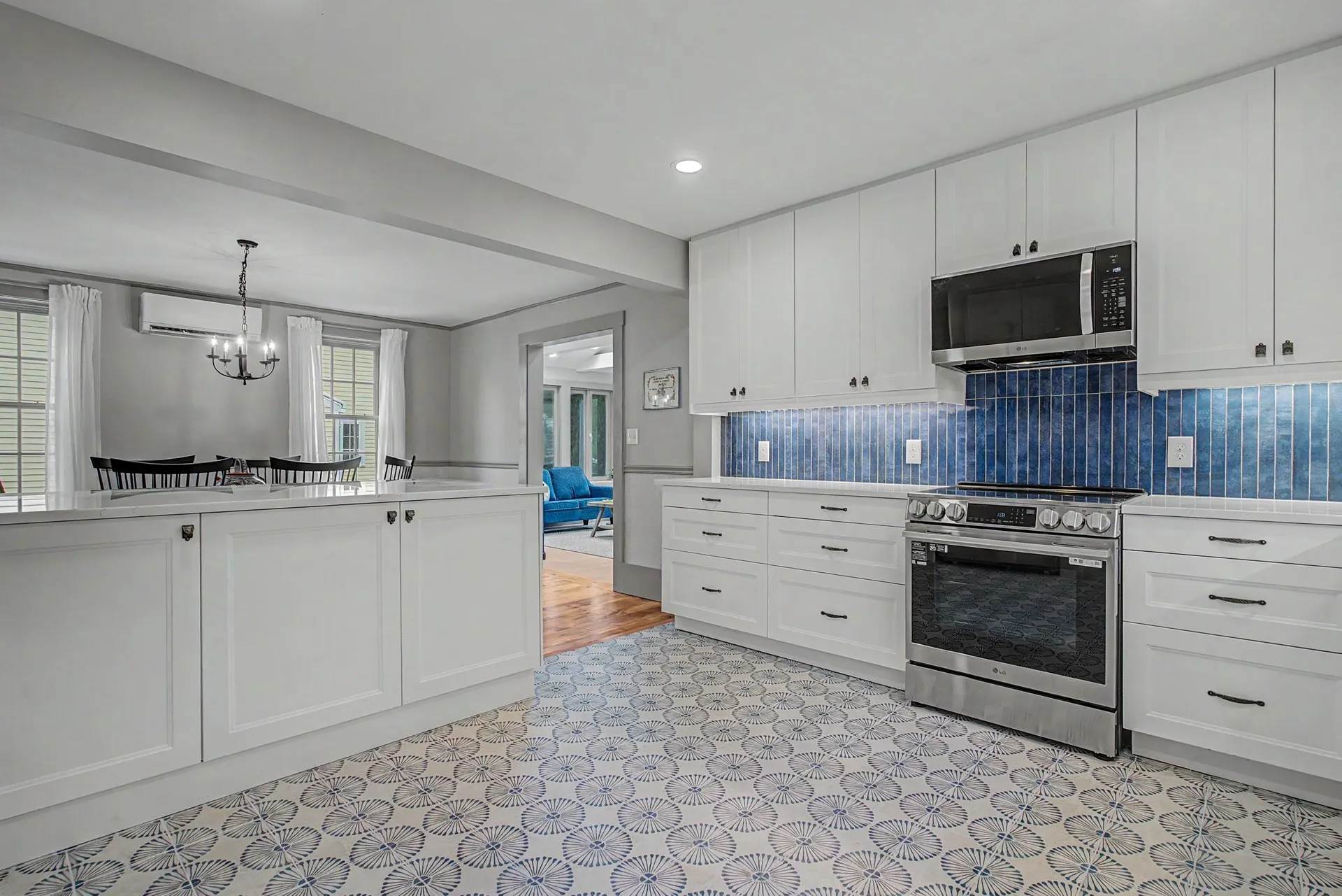 112 New Castle Avenue Portsmouth NH 03801