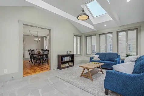 112 New Castle Avenue Portsmouth NH 03801