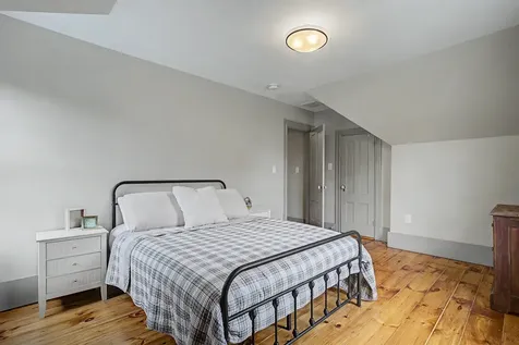 112 New Castle Avenue Portsmouth NH 03801