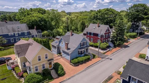 112 New Castle Avenue Portsmouth NH 03801