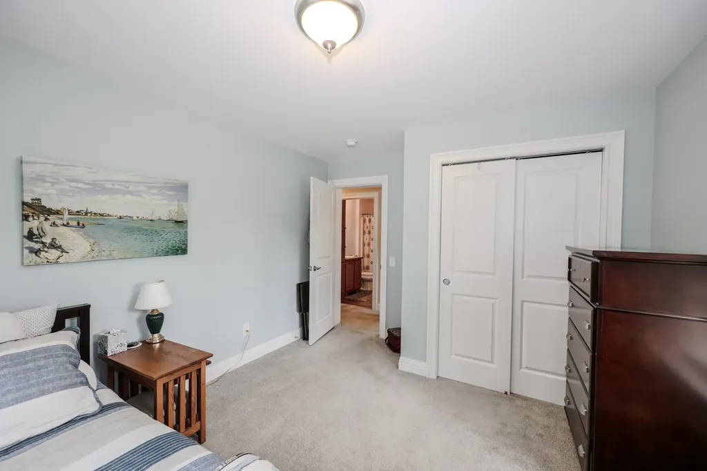 41 Farmwood Drive Nashua NH 03062