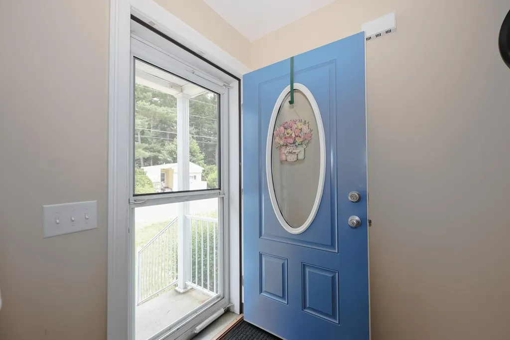 41 Farmwood Drive Nashua NH 03062