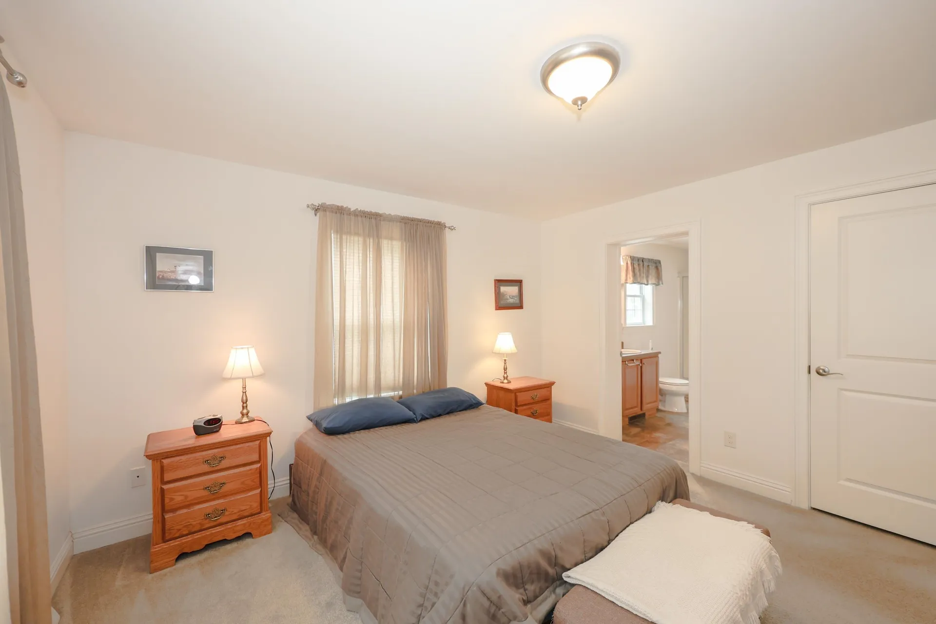 41 Farmwood Drive Nashua NH 03062