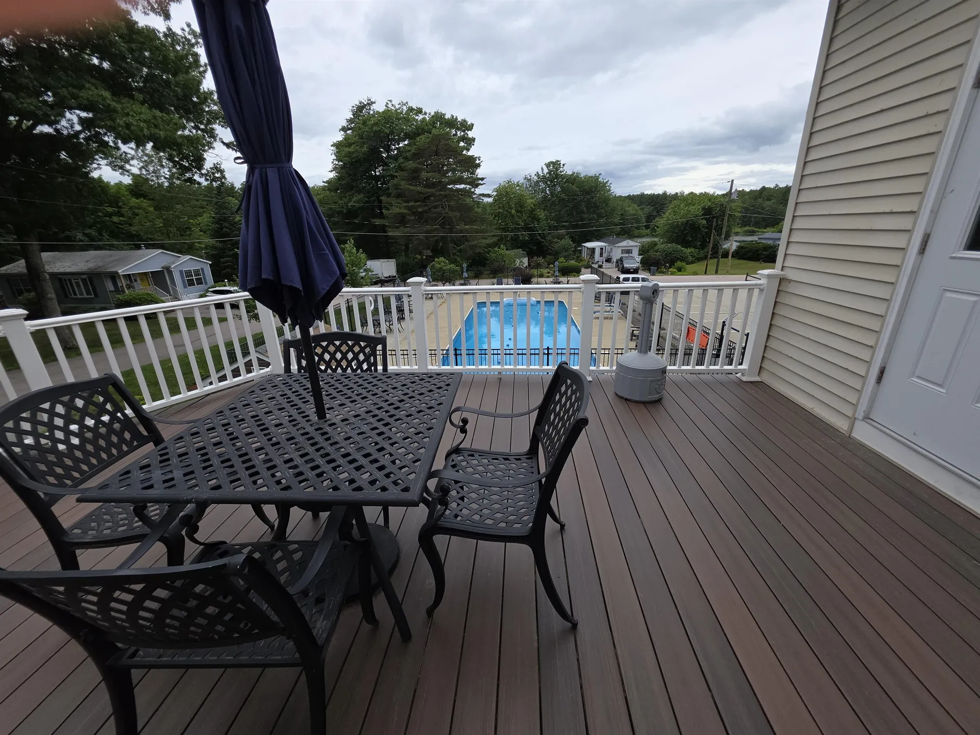 41 Farmwood Drive Nashua NH 03062
