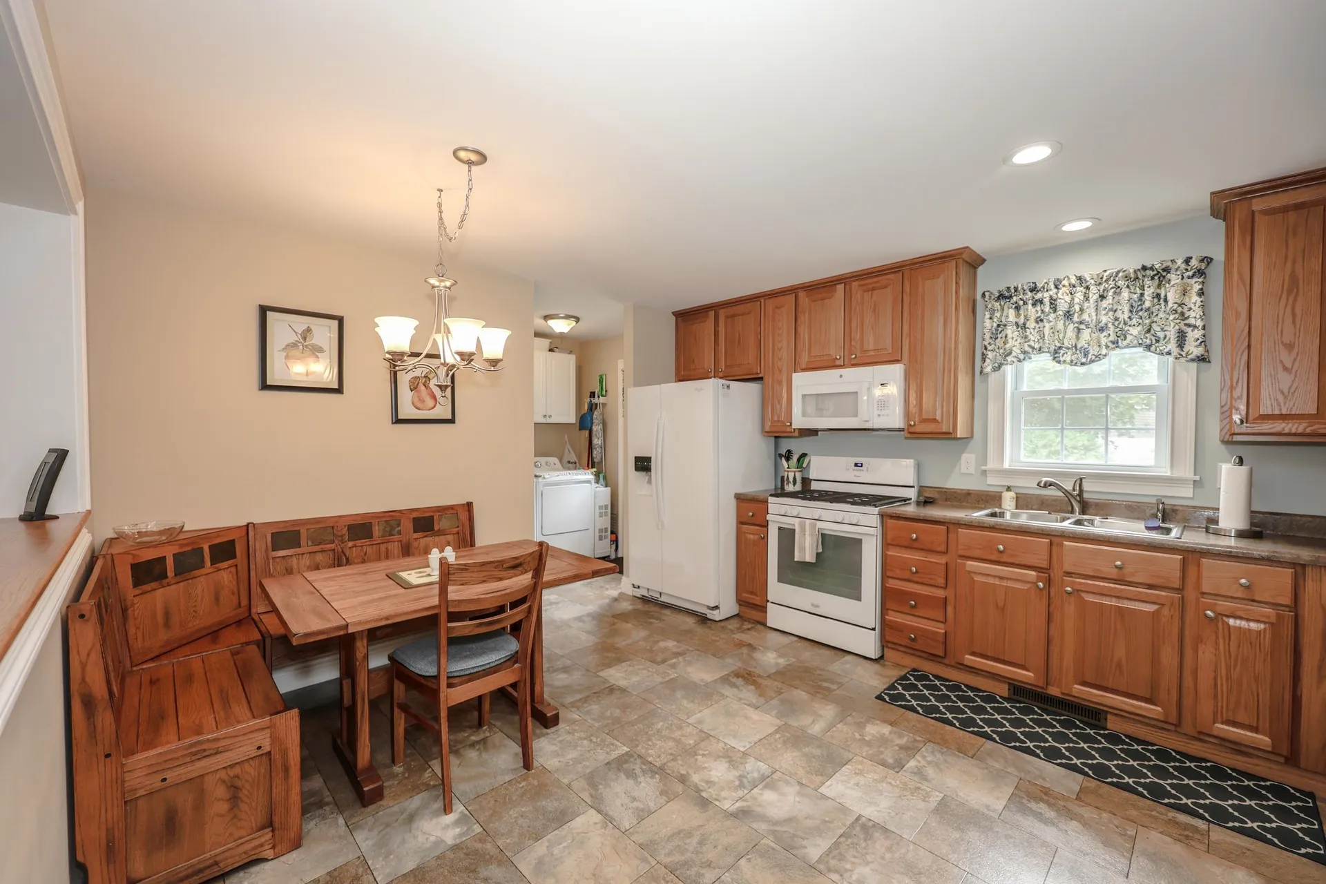 41 Farmwood Drive Nashua NH 03062