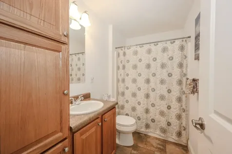 41 Farmwood Drive Nashua NH 03062