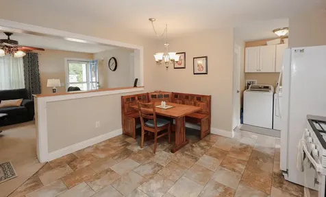 41 Farmwood Drive Nashua NH 03062