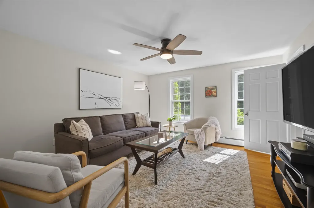54 Beech Hill Road Exeter NH 03833