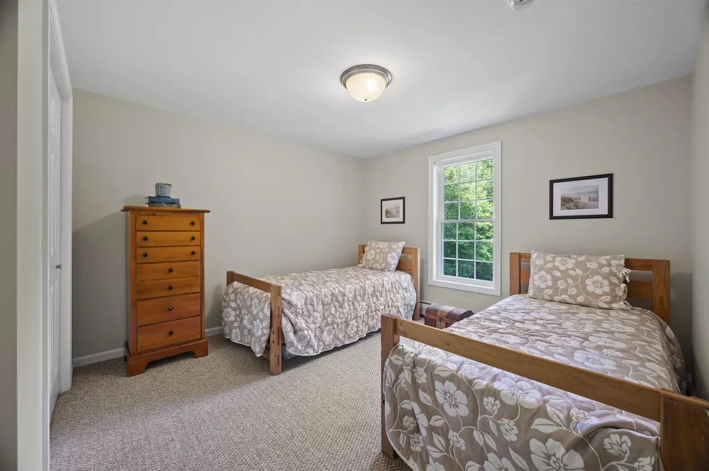 54 Beech Hill Road Exeter NH 03833
