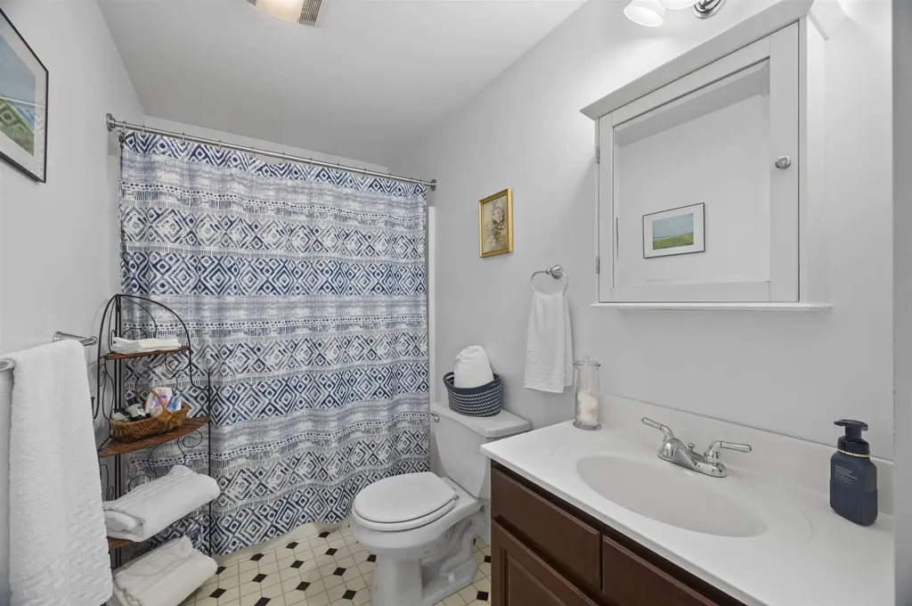 54 Beech Hill Road Exeter NH 03833