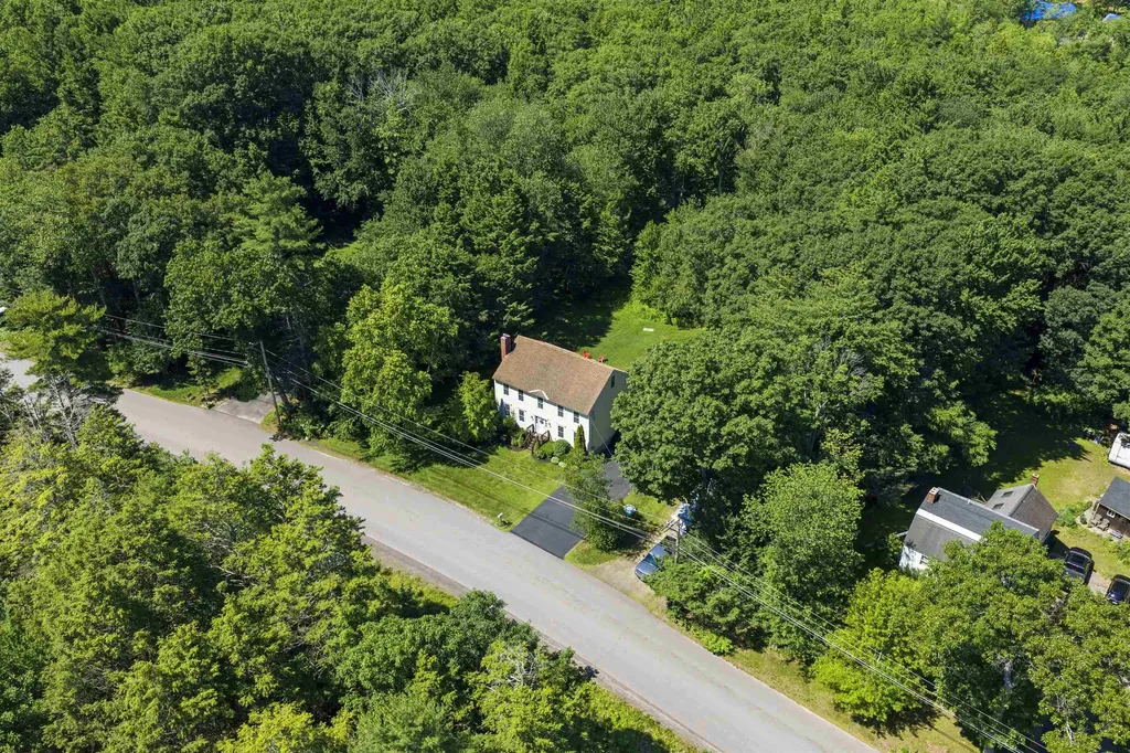 54 Beech Hill Road Exeter NH 03833