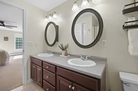 54 Beech Hill Road Exeter NH 03833