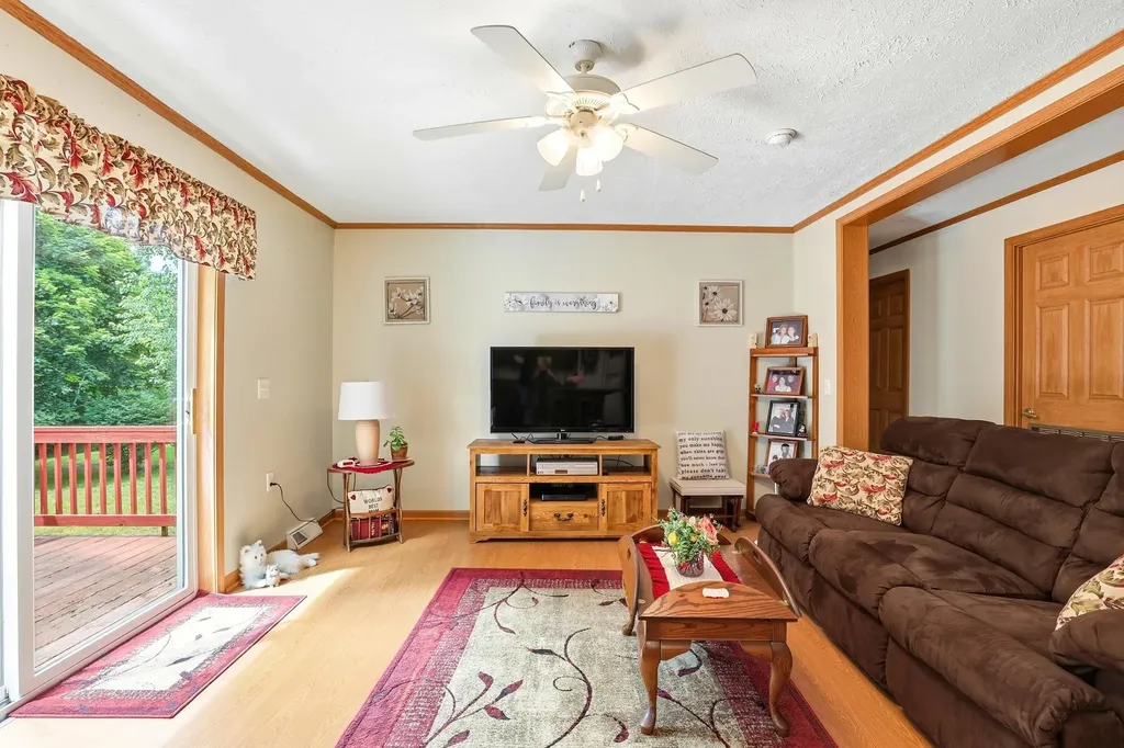 11 Northbrook Drive Tilton NH 03276