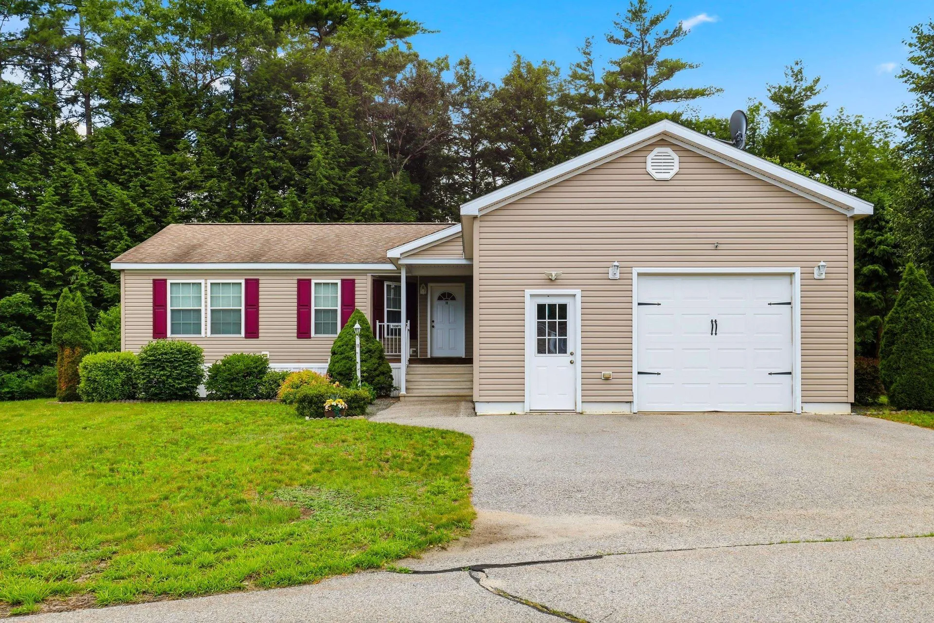 11 Northbrook Drive Tilton NH 03276