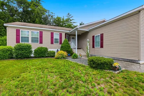 11 Northbrook Drive Tilton NH 03276