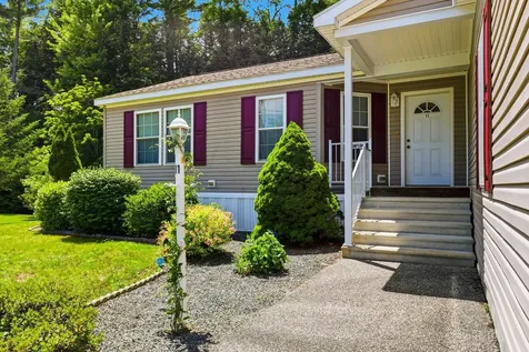 11 Northbrook Drive Tilton NH 03276